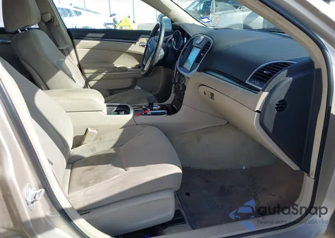 2012 Chrysler 300 from USA, damaged, VIN 2C3CCAAGXCH245687